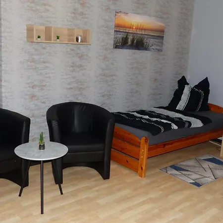 Ferienwohnung Haus Am Bahndamm Holzminden Exterior foto